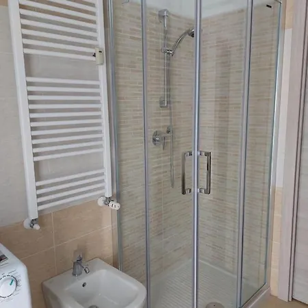 Apartment Miralago Con Giardino Sul Gavirate