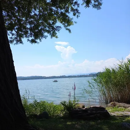 Miralago Varese Lakefront And Garden Lägenhet Gavirate